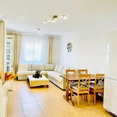 Costa Adeje, 2 Bedrooms *