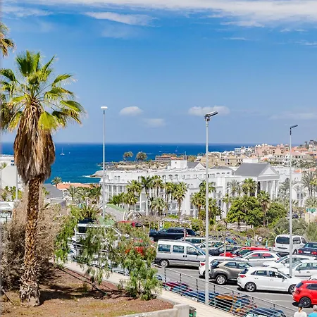 Costa Adeje, 2 Bedrooms Appartamento *